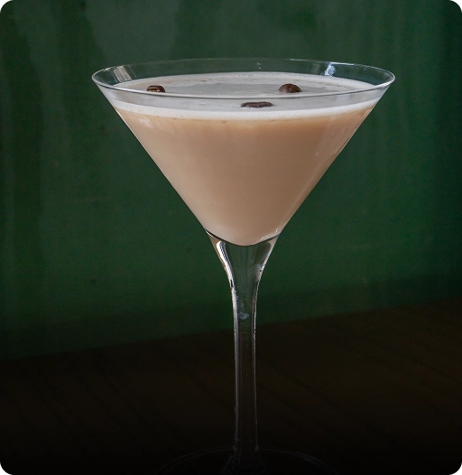 Cocktails and drinks at Bloom Room